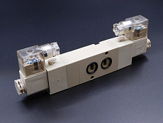 SV-CN-EE-53C-08-N-DC12 Пневмораспределитель Namur 5/3C, G1/4, 1800 НЛ/м, 12VDC двусторонним ЭМУ
