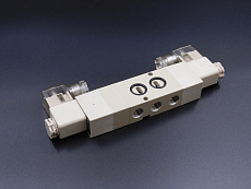 SV-CN-EE-53C-08-N-DC24 Пневмораспределитель Namur 5/3C, G1/4, 1800 НЛ/м, 24VDC двусторонним ЭМУ