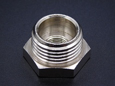 SF-Z2531 1/2-1/8 Фитинг резьбовой